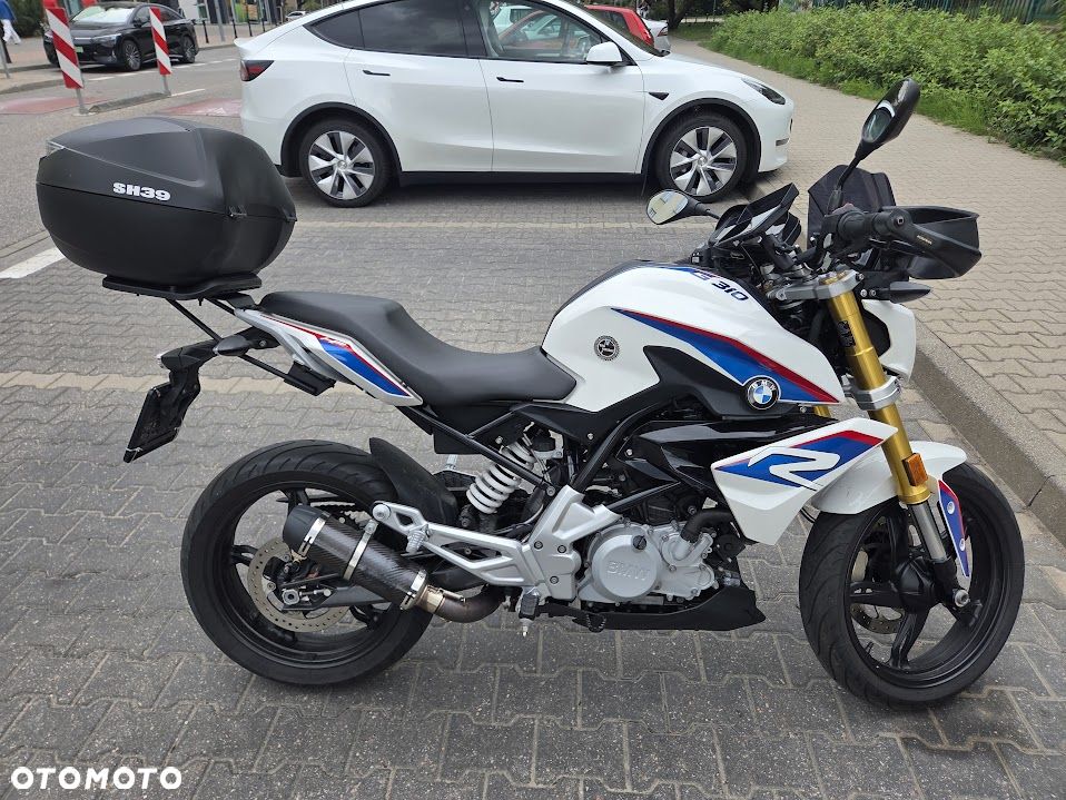 BMW G - 3