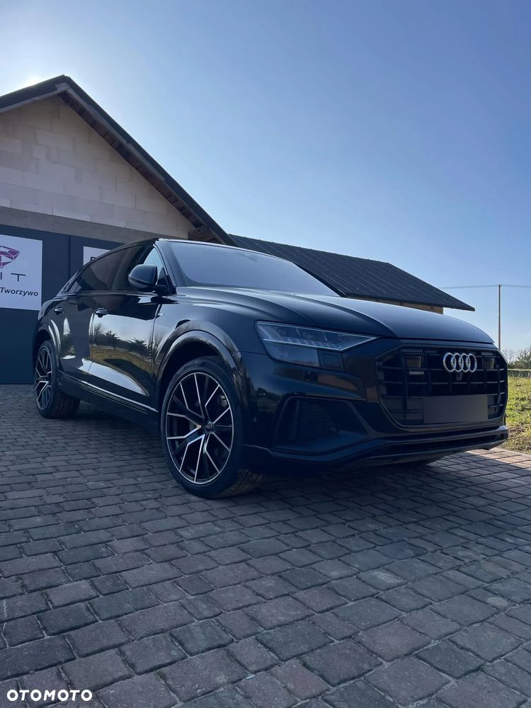 Audi Q8 - 1