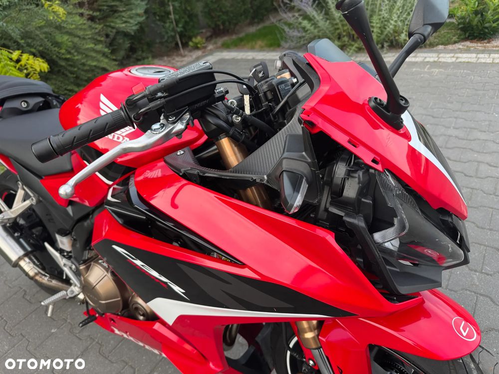 Honda CBR - 12
