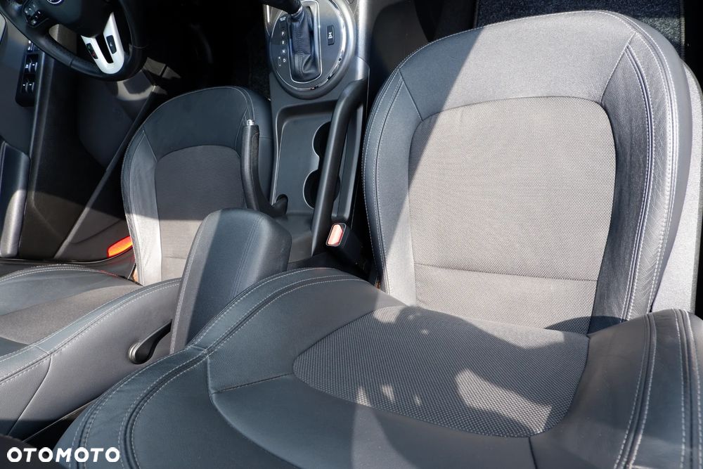 Kia Sportage 2.0 CRDI XL AWD - 8