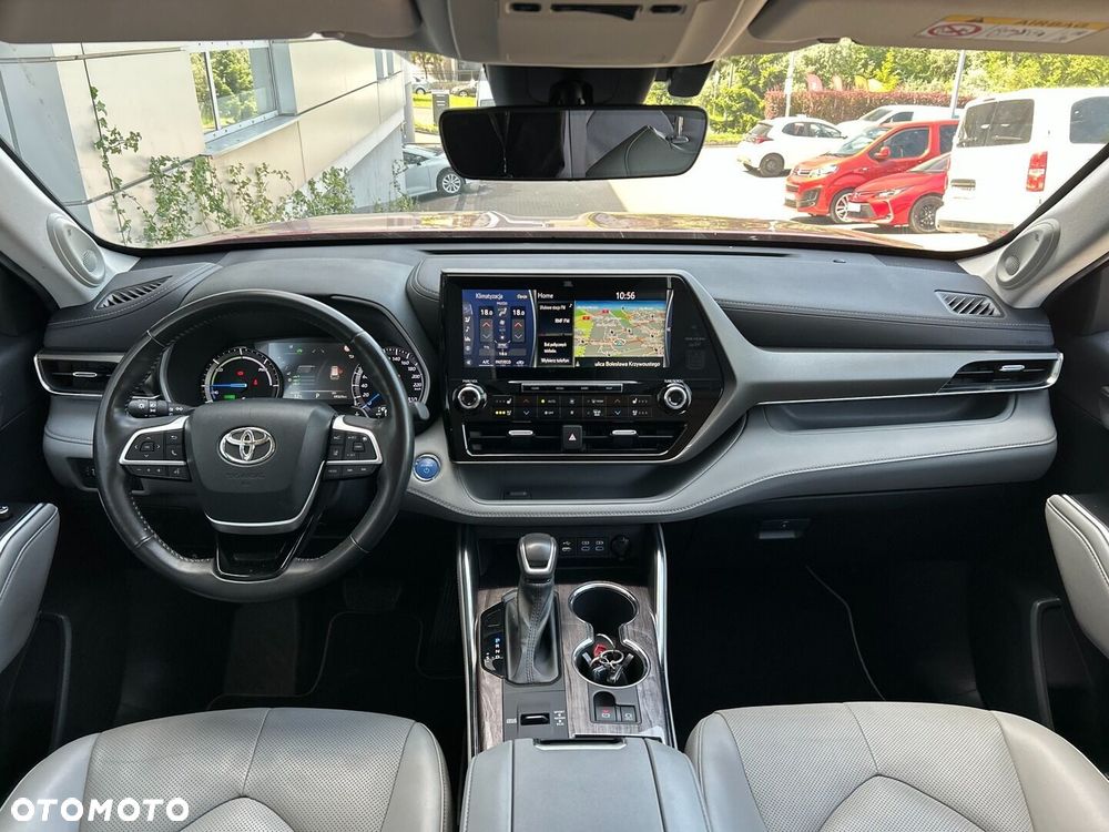 Toyota Highlander - 11