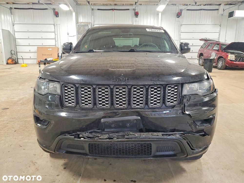 Jeep Grand Cherokee - 6