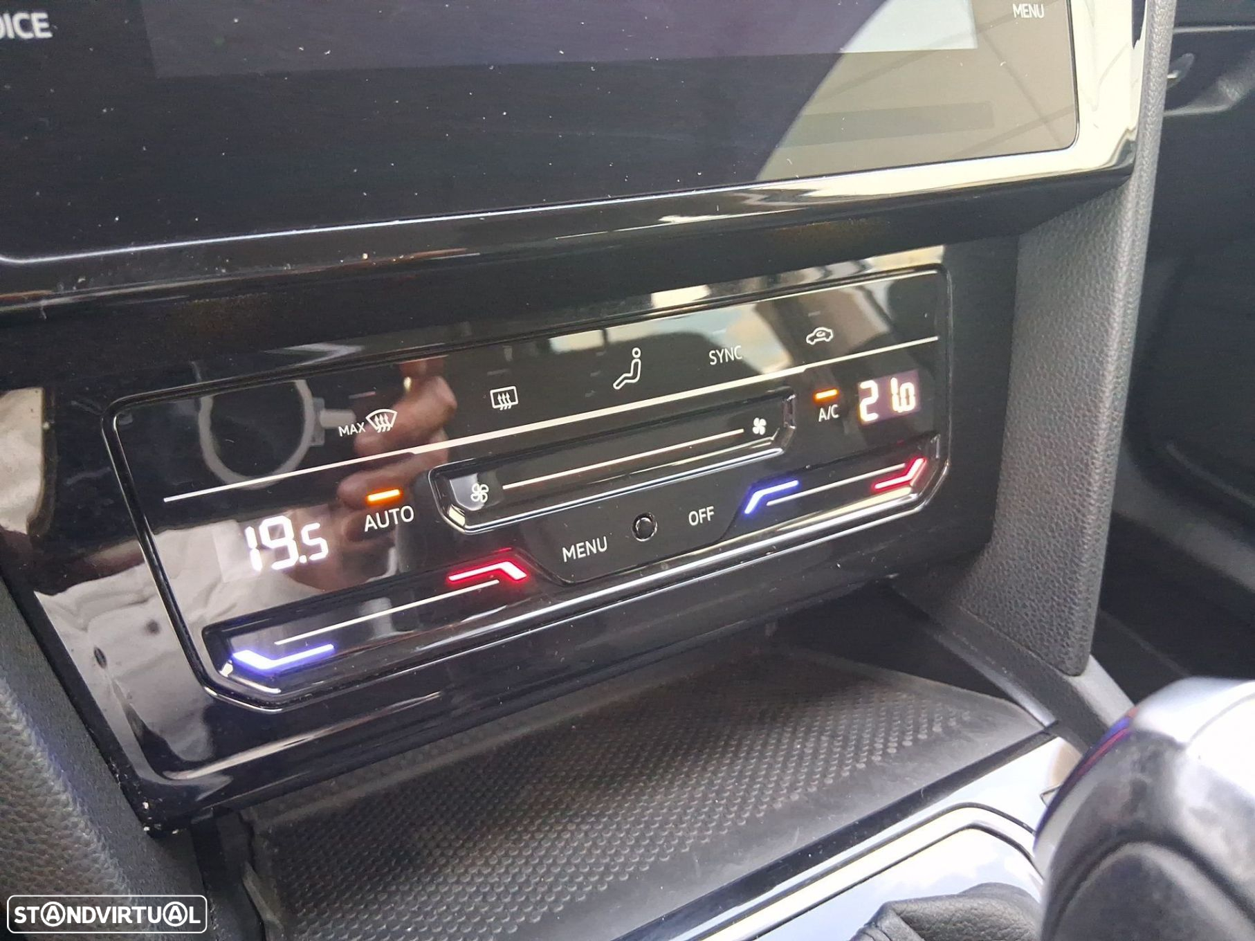 VW Passat Variant 2.0 TDi Business DSG - 10