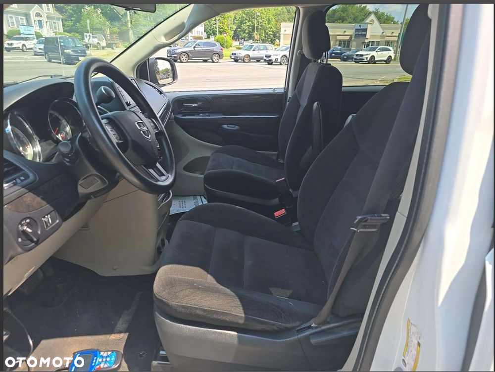 Dodge Grand Caravan 3.6 R/T - 7
