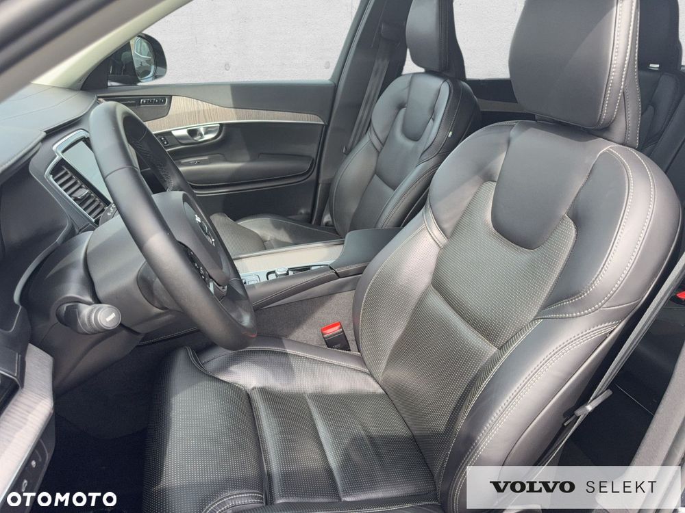 Volvo XC 90 - 12