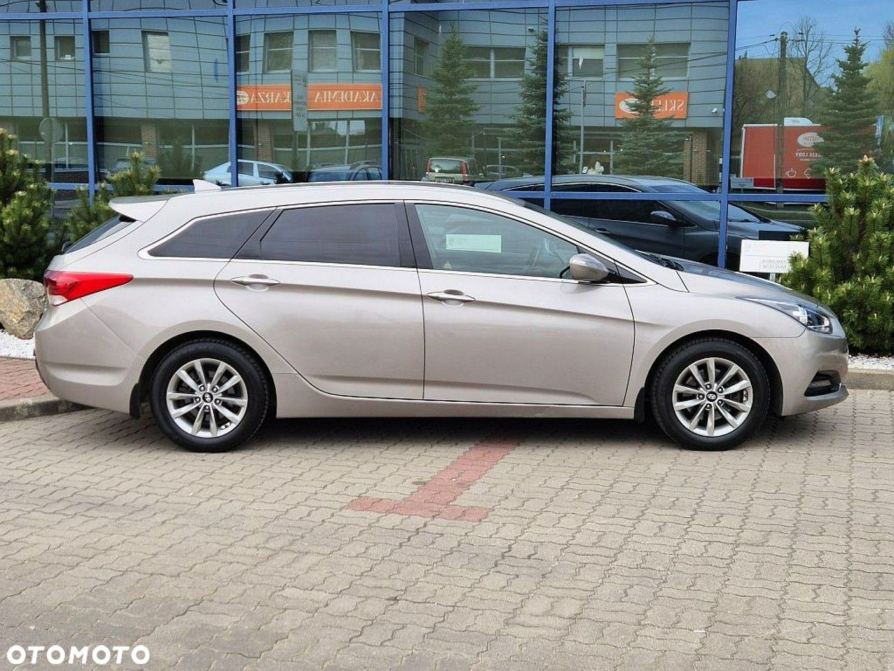 Hyundai i40 - 4