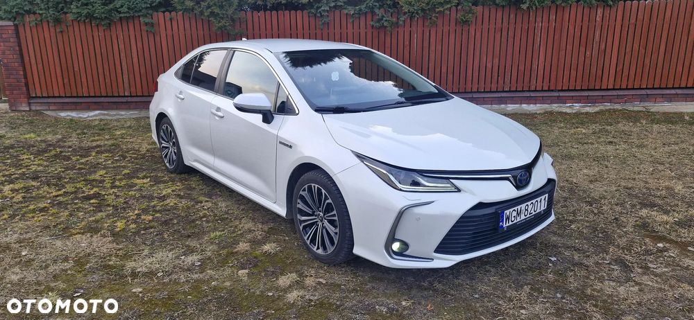 Toyota Corolla 1.8 Hybrid Executive - 3