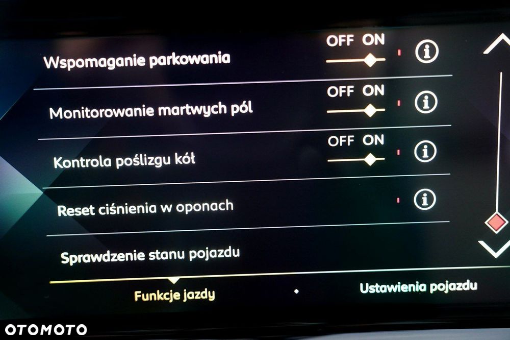 DS Automobiles DS 7 Crossback - 35