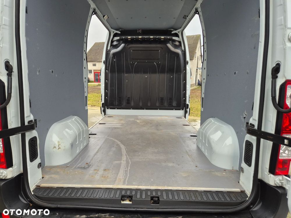Renault Master - 11