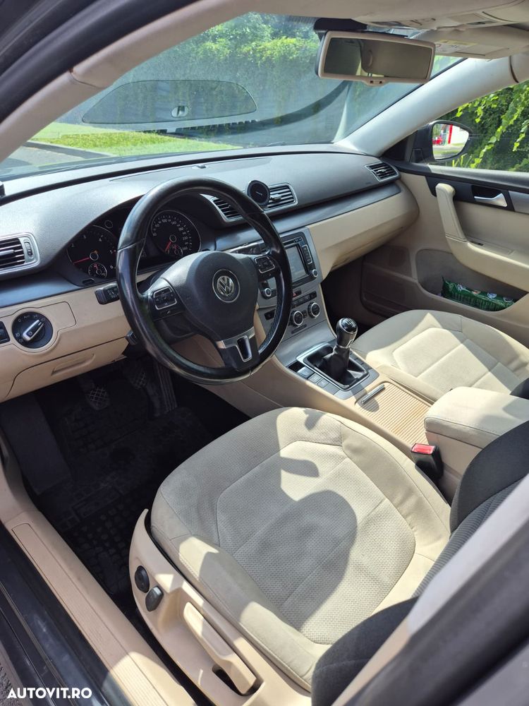 Volkswagen Passat 2.0 TDI BlueMotion Tehnology Comfortline - 1