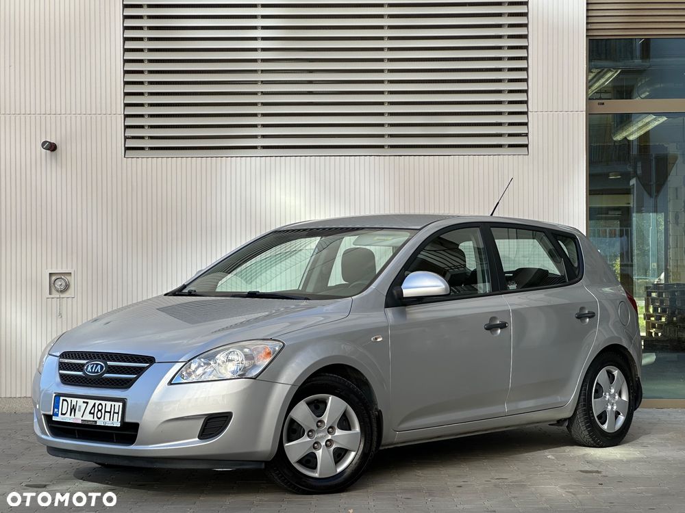 Kia Ceed 1.4 Comfort - 2