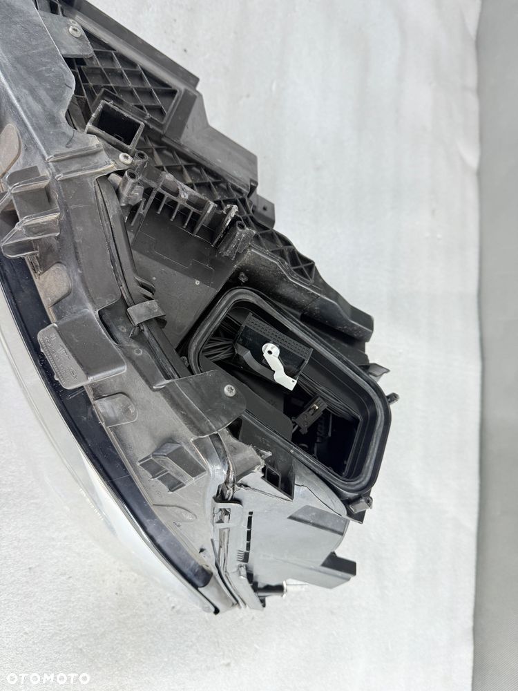 Reflektor lampa Przód prawa GLA lift A156 W156  A1569067600 PERFORMANCE - 11