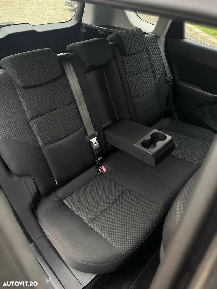 Hyundai i30 1.6 CRDI Edition Plus - 31