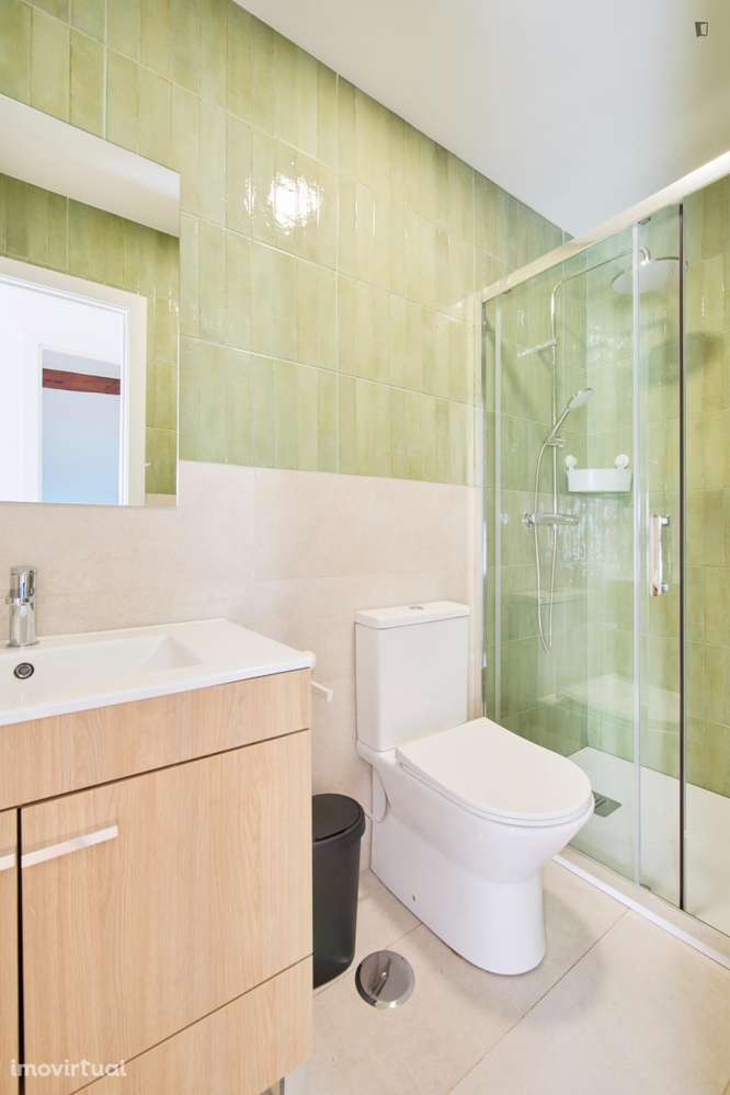 Quarto - localizado em Arroios Lisbon - Grande imagem: 4/35