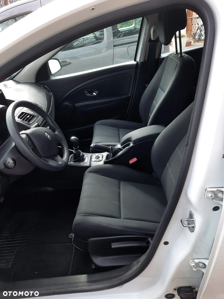 Renault Megane ENERGY TCe 115 Start & Stop Authentique - 23