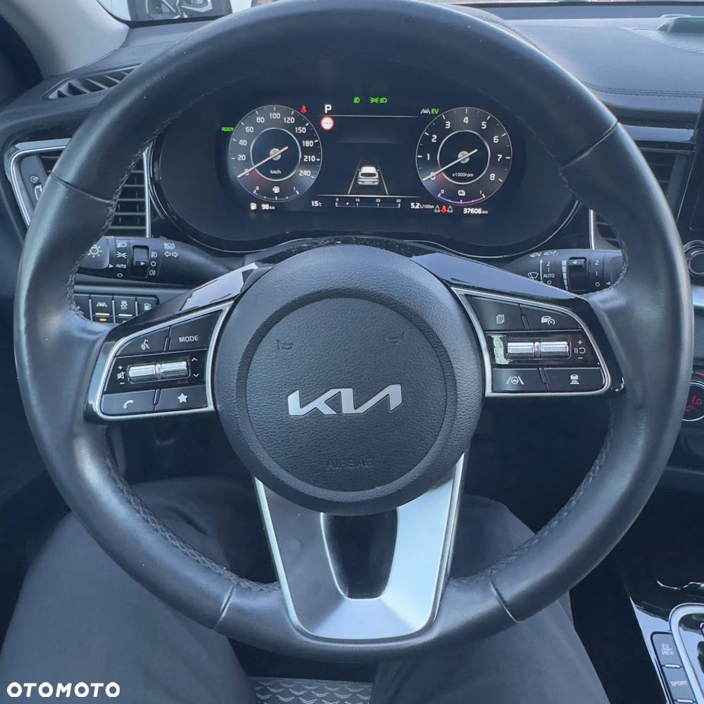 Kia Ceed 1.6 GDI PHEV Business Line DCT - 8