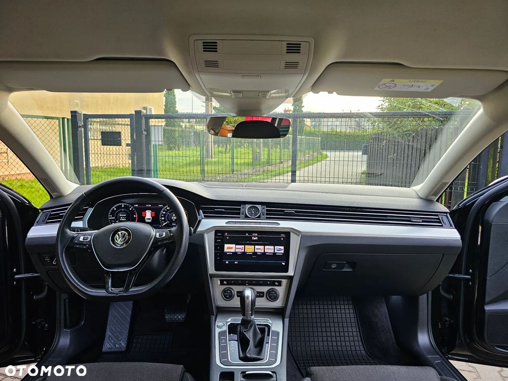 Volkswagen Passat 2.0 TDI BMT Comfortline DSG - 9