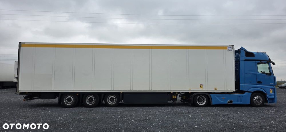 Schmitz Cargobull SCB S3B Chłodnia - 4