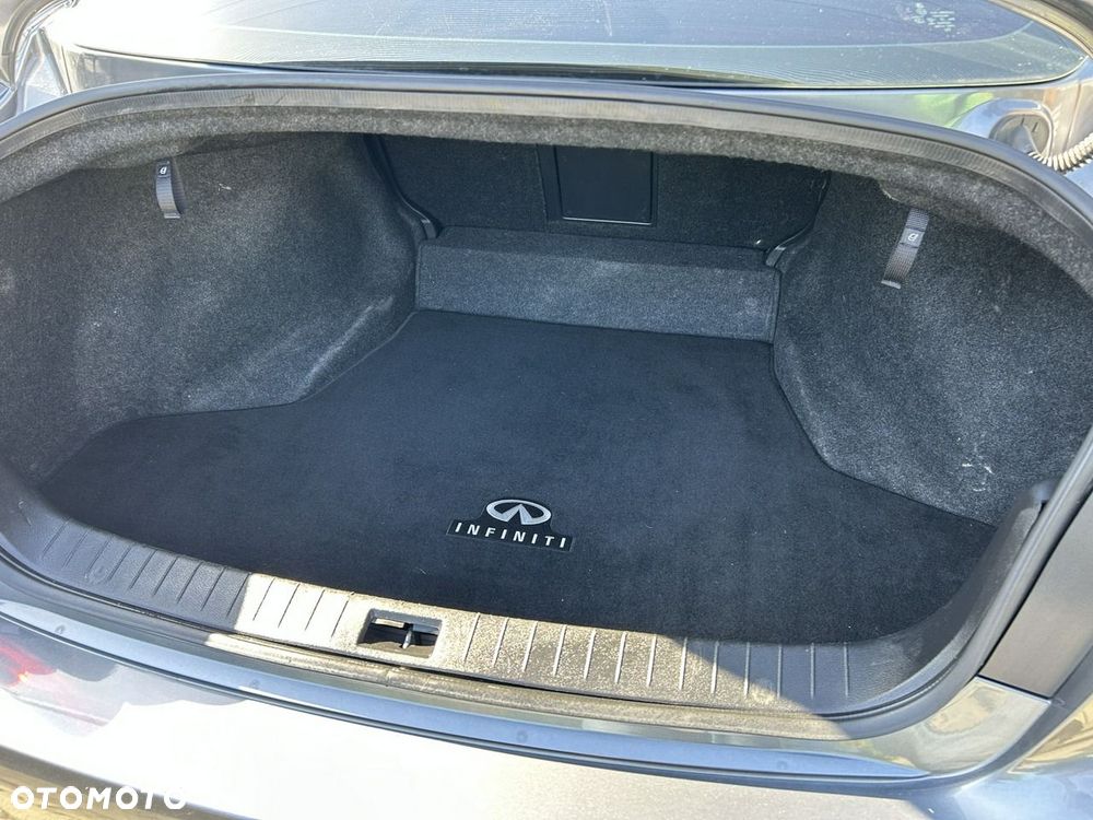 Infiniti Q50 Q50S 3.0t Sport - 11