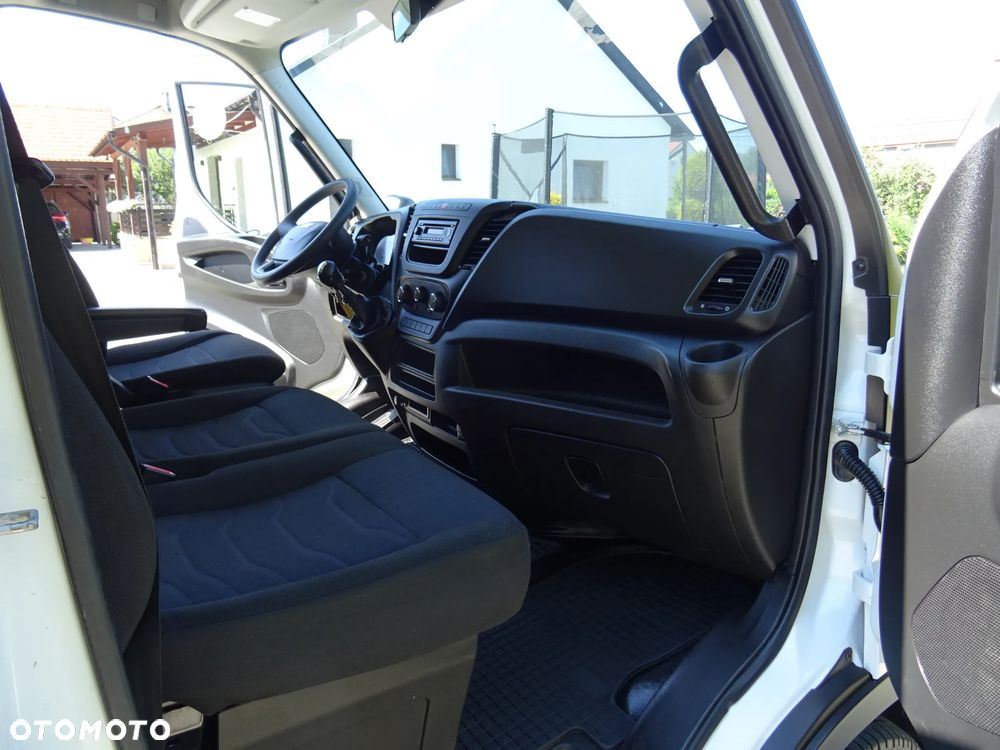 Iveco 35c14 Wywrotka 85tys km Klima Hak Oryginał Piękna - 23