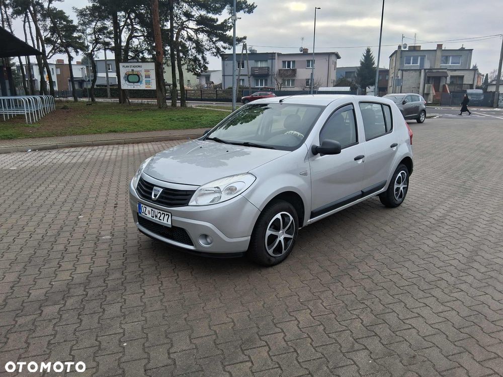 Dacia Sandero - 1