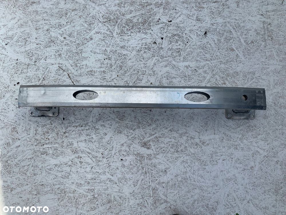 Belka tył Expert Jumpy Vivaro 2016-2024