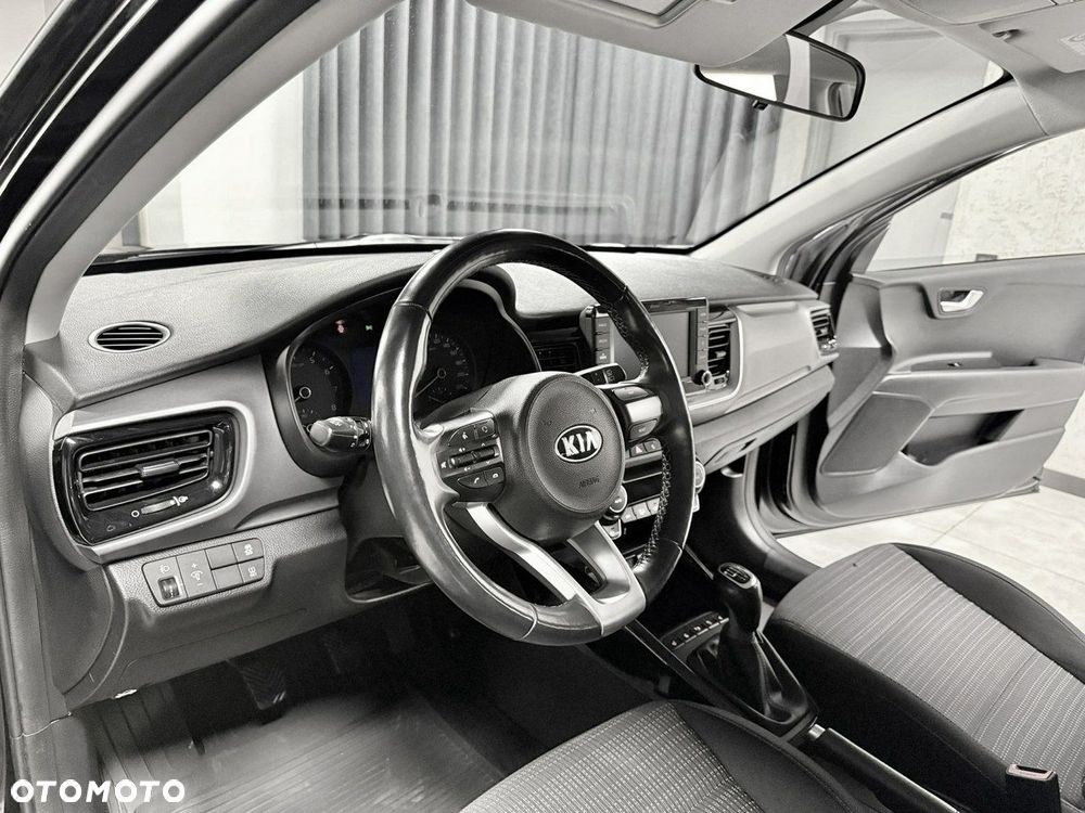 Kia Stonic 1.0 T-GDI 100 OPF Spirit - 16