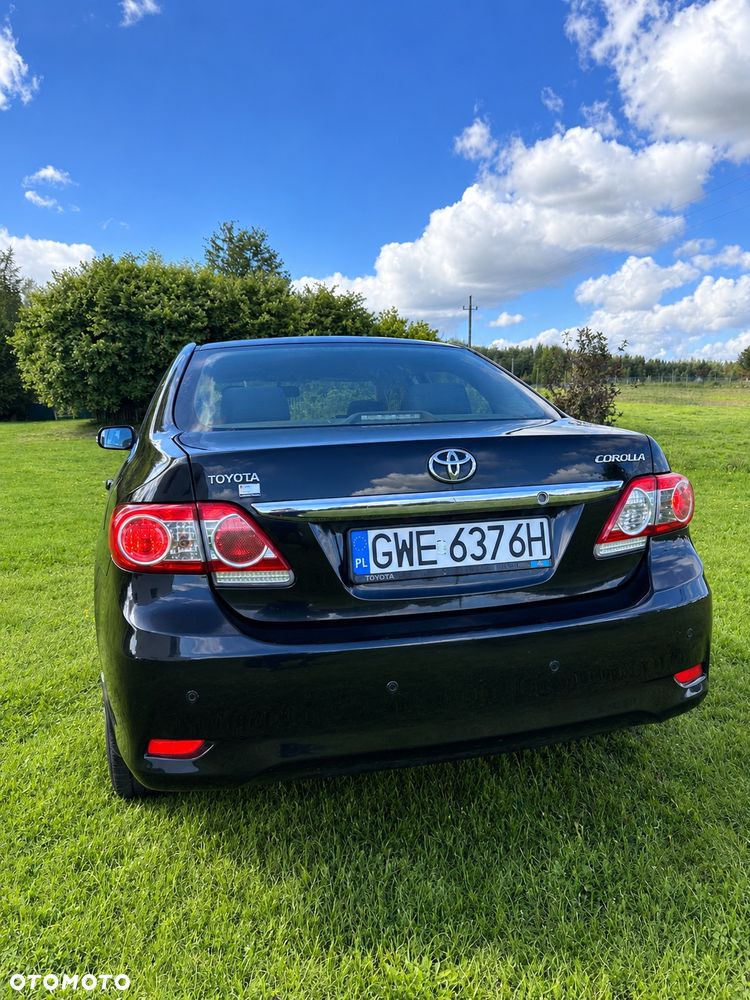 Toyota Corolla 1.6 Premium - 2