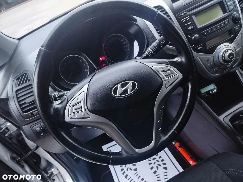 Hyundai ix20 1.4 blue YES Plus - 21