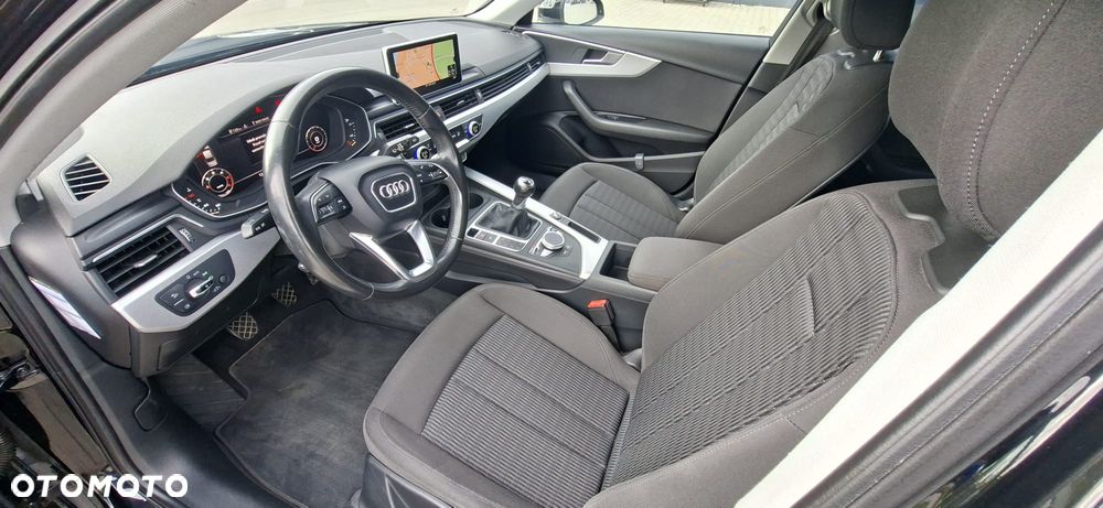 Audi A4 Avant 2.0 TDI design - 7