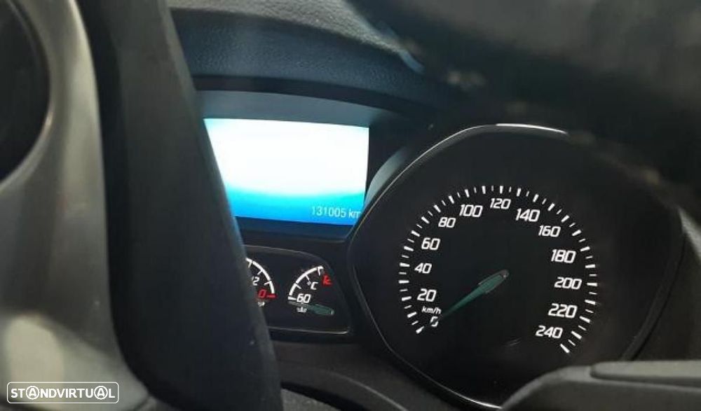 Ford Kuga - 4