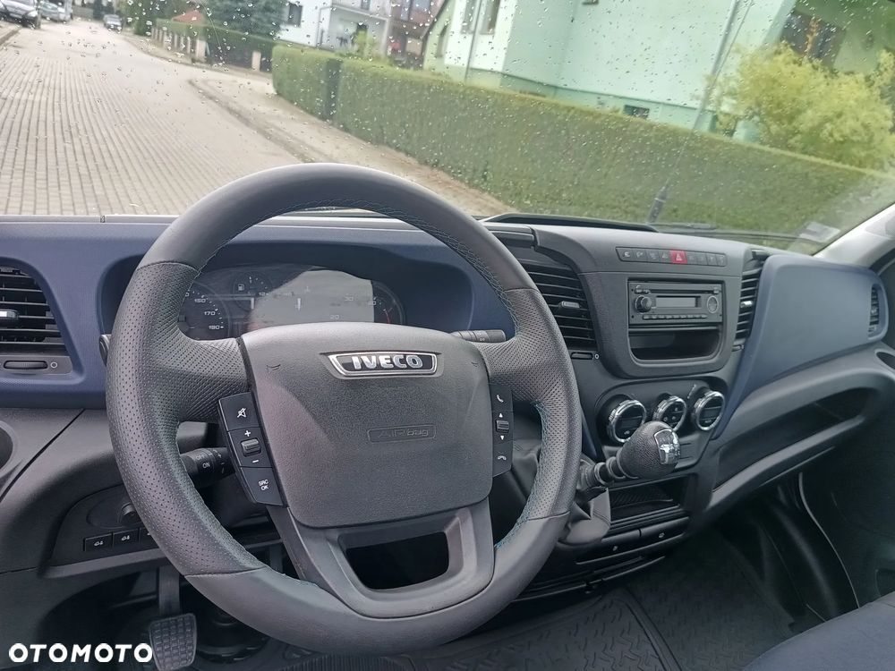 Iveco DAILY - 32