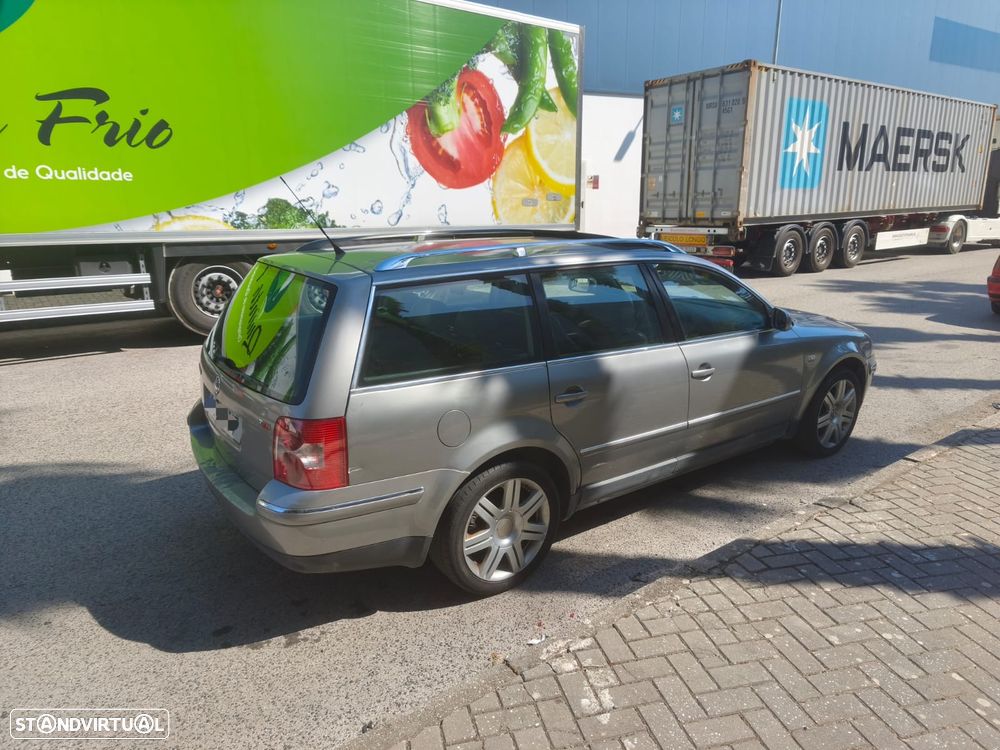 VW Passat - 2