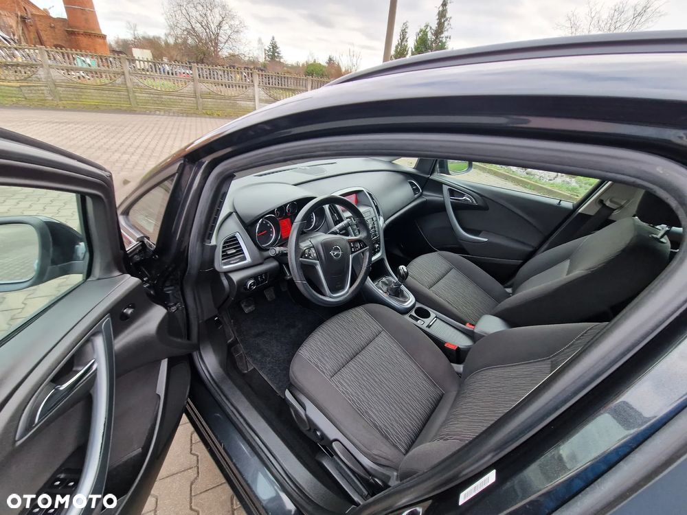 Opel Astra 1.4 Turbo - 14