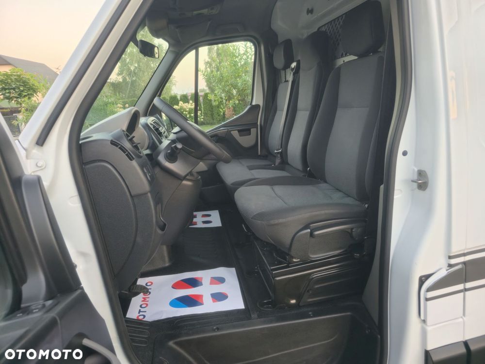 Renault Master - 10