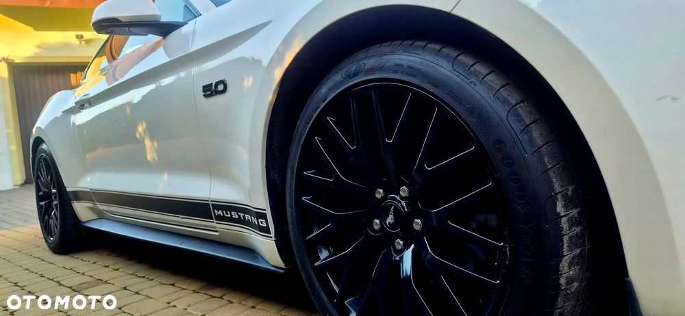 Ford Mustang 5.0 V8 GT - 37