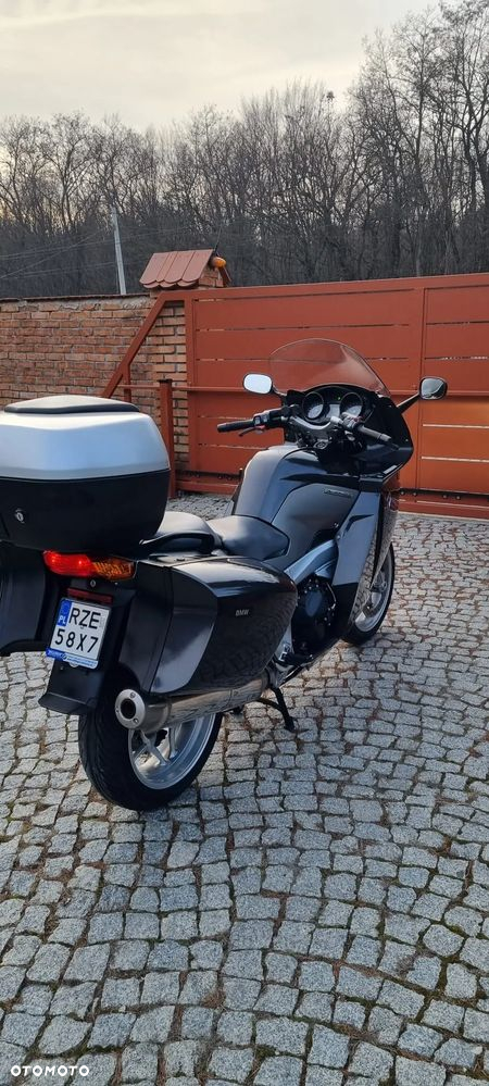 BMW K - 9
