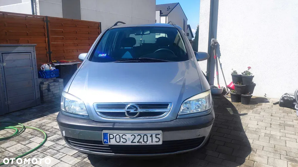 Opel Zafira 1.8 - 2