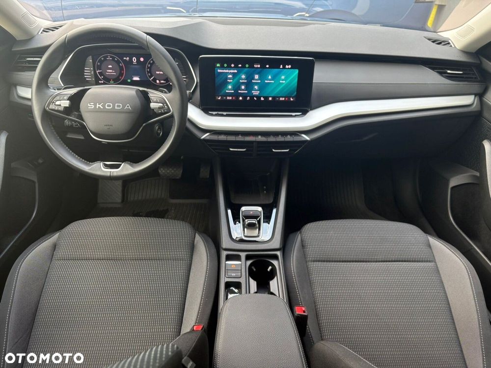 Skoda Octavia 1.5 TSI mHEV Selection DSG - 6
