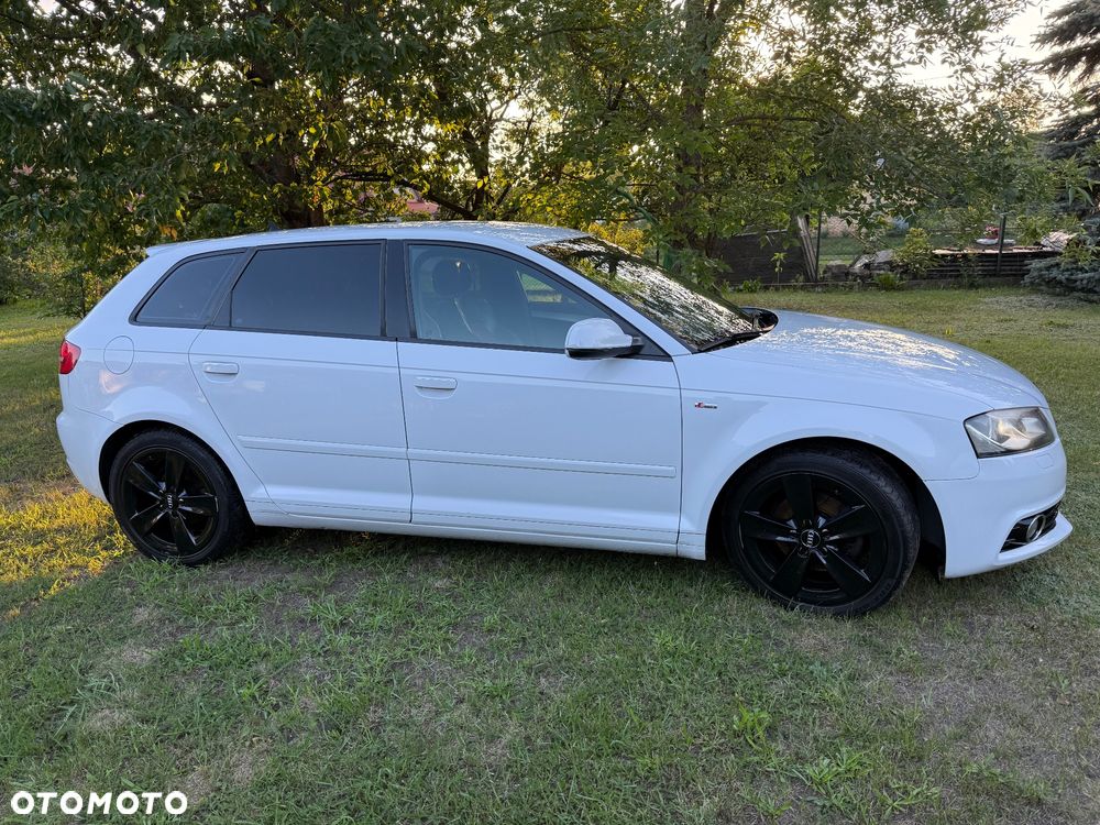 Audi A3 Sportback - 6