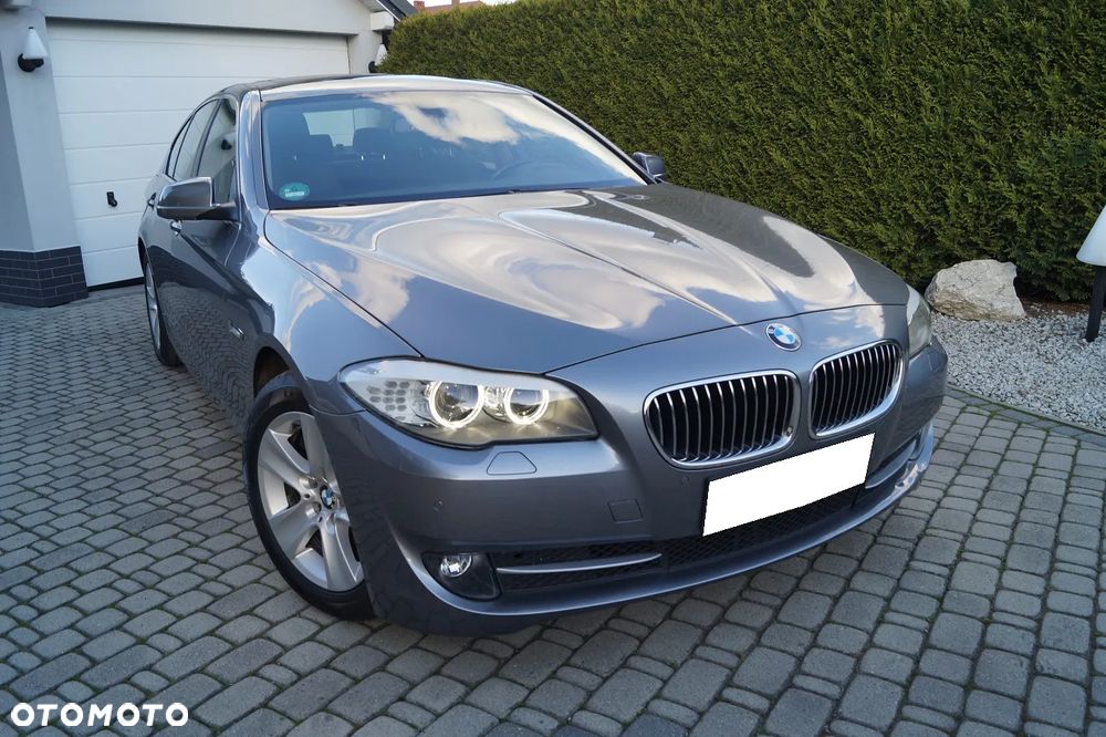 BMW Seria 5 520d Efficient Dynamics Edition - 3