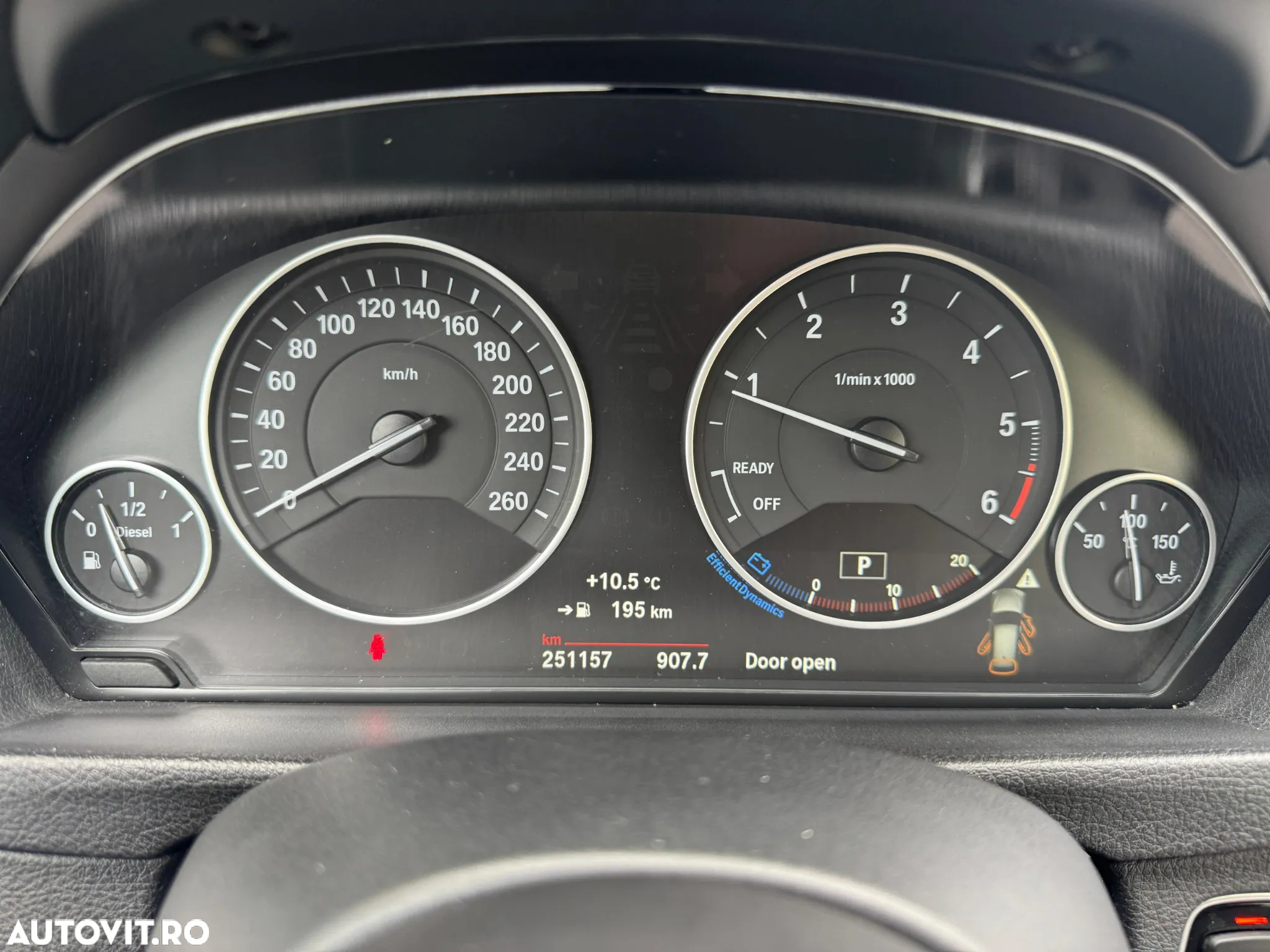 BMW Seria 3 320d Touring Aut. Efficient Dynamics Edition - 17