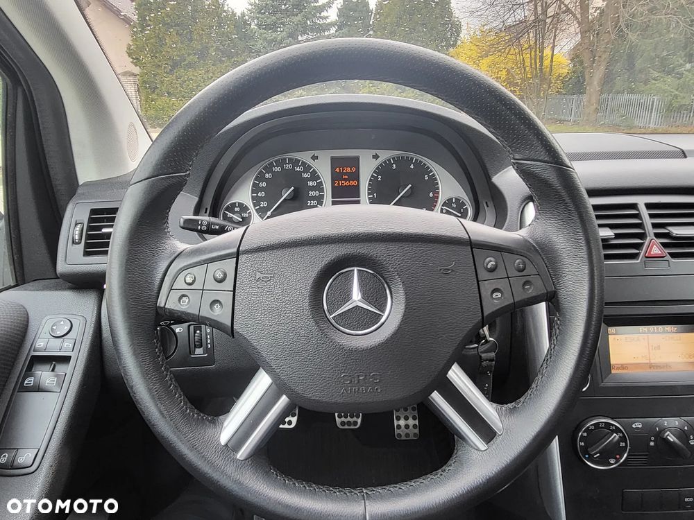 Mercedes-Benz Klasa B - 28