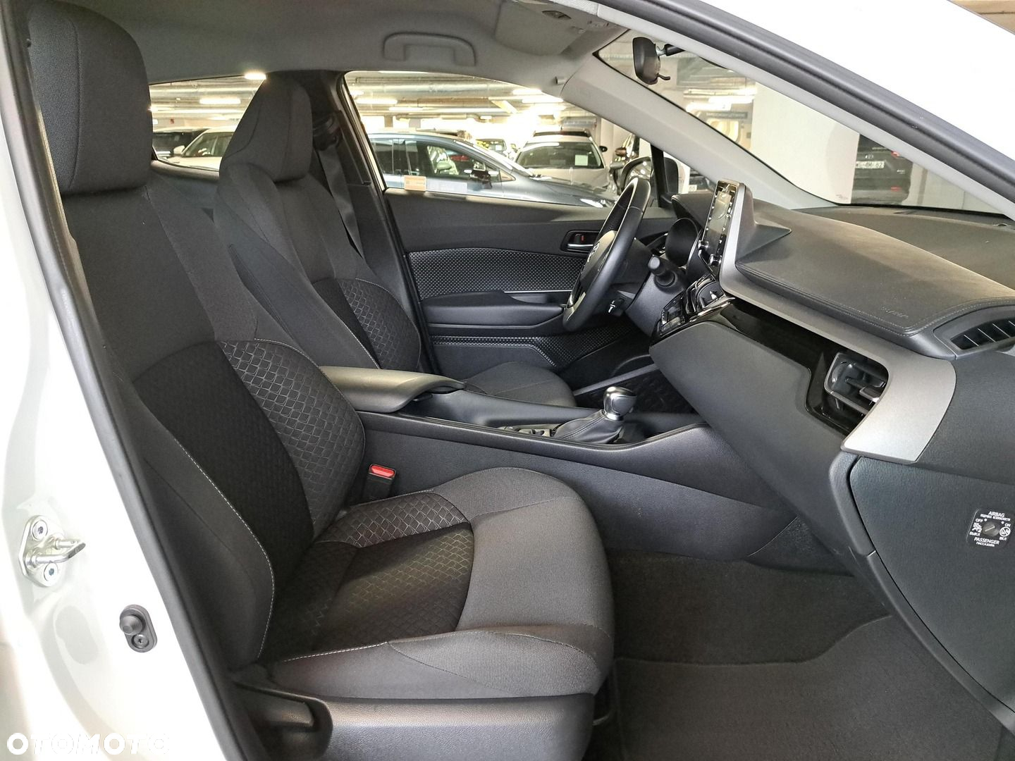 Toyota C-HR 1.8 Hybrid GPF Comfort - 15