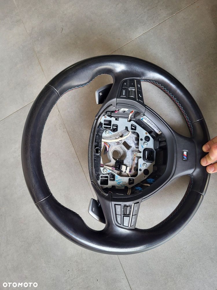 Kierownica bmw m5 f10 m6 f06 f12 f13 v8 4.4 560km 570km - 3
