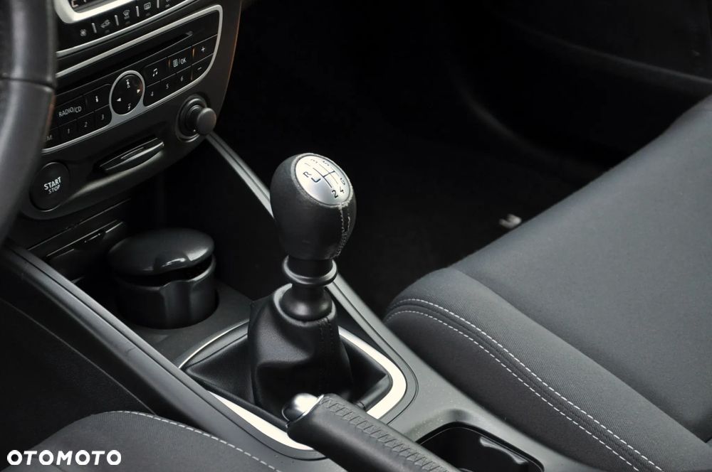 Renault Megane TCe 180 Coupe Dynamique - 24