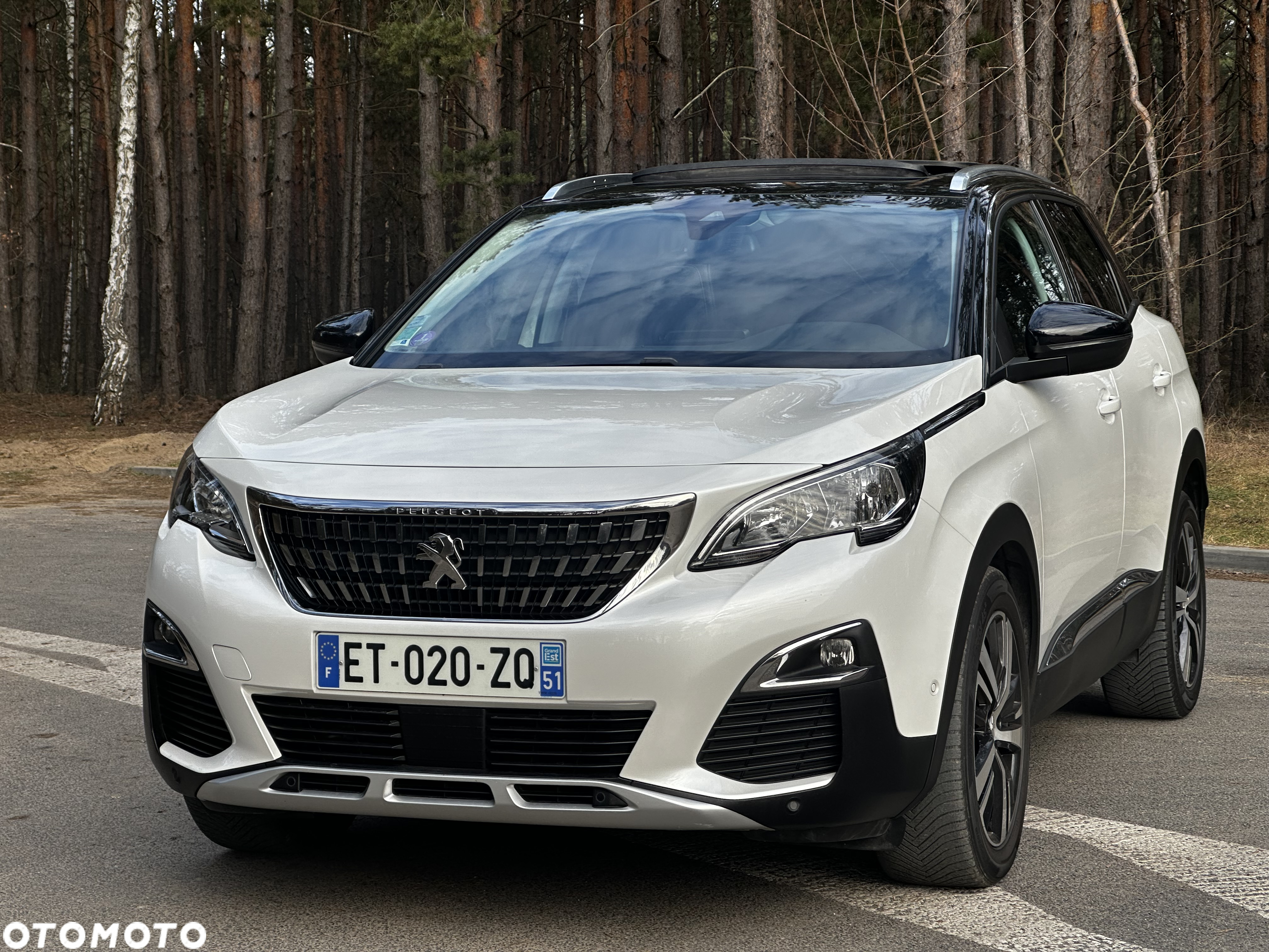 Peugeot 3008 1.2 PureTech Allure S&S - 16