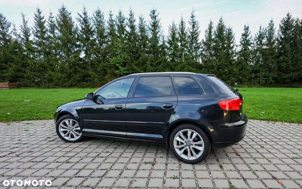 Audi A3 Sportback - 9