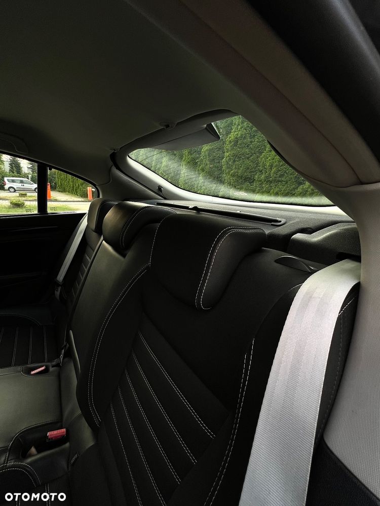 Renault Laguna 2.0 dCi Bose Edition - 5