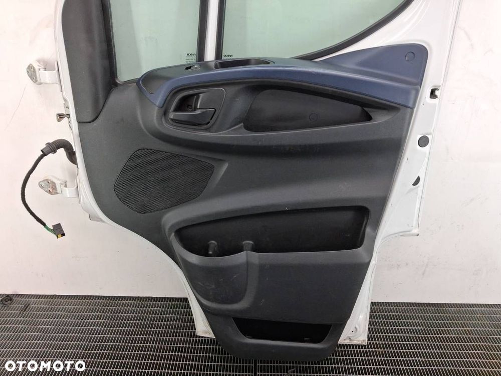 DRZWI PRZÓD PRAWE IVECO DAILY VI 2019 KOMPLETNE - 12